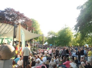 %E7%92%B0%E5%A2%83%E5%85%9A%E5%85%9A%E9%A6%96%E3%81%AE%E6%BC%94%E8%AA%AC